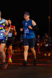 BIB: 42204, 45176
                            <button type="button" onclick="openModal(11488103)" class="btn btn-primary btn-sm float-right btn-popup" data-toggle="modal" data-target=".modal-high-quality">
                        <i class="fas fa-shopping-cart"></i> Add to Cart
                    </button>
                                            <button type="button" onclick="isThisMe(11488103, true)" class="btn btn-success btn-sm float-right btn-popup btn-isme hidden" data-toggle="tooltip" data-placement="bottom" title="นี่คือรูปของคุณใช่ไหม คลิกที่นี่เพื่อเอาเข้าอัลบั้ม">
                        <i class="fas fa-plus"></i> Add to album
                    </button>
                    <button type="button" onclick="isThisMe(11488103, false)" class="btn btn-warning btn-sm float-right btn-popup btn-isnotme hidden">
                        <i class="fas fa-ban"></i> Remove from album
                    </button>