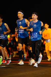 BIB: 41464, 41722, 0093
                            <button type="button" onclick="openModal(11458777)" class="btn btn-primary btn-sm float-right btn-popup" data-toggle="modal" data-target=".modal-high-quality">
                        <i class="fas fa-shopping-cart"></i> Add to Cart
                    </button>
                                            <button type="button" onclick="isThisMe(11458777, true)" class="btn btn-success btn-sm float-right btn-popup btn-isme hidden" data-toggle="tooltip" data-placement="bottom" title="นี่คือรูปของคุณใช่ไหม คลิกที่นี่เพื่อเอาเข้าอัลบั้ม">
                        <i class="fas fa-plus"></i> Add to album
                    </button>
                    <button type="button" onclick="isThisMe(11458777, false)" class="btn btn-warning btn-sm float-right btn-popup btn-isnotme hidden">
                        <i class="fas fa-ban"></i> Remove from album
                    </button>