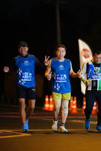 BIB: 42606, 45072, 45857, 1911
                            <button type="button" onclick="openModal(11469709)" class="btn btn-primary btn-sm float-right btn-popup" data-toggle="modal" data-target=".modal-high-quality">
                        <i class="fas fa-shopping-cart"></i> Add to Cart
                    </button>
                                            <button type="button" onclick="isThisMe(11469709, true)" class="btn btn-success btn-sm float-right btn-popup btn-isme hidden" data-toggle="tooltip" data-placement="bottom" title="นี่คือรูปของคุณใช่ไหม คลิกที่นี่เพื่อเอาเข้าอัลบั้ม">
                        <i class="fas fa-plus"></i> Add to album
                    </button>
                    <button type="button" onclick="isThisMe(11469709, false)" class="btn btn-warning btn-sm float-right btn-popup btn-isnotme hidden">
                        <i class="fas fa-ban"></i> Remove from album
                    </button>