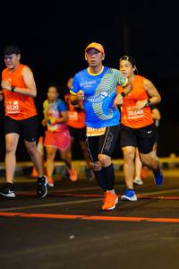 BIB: 6520, 26548, 8014
                            <button type="button" onclick="openModal(11511874)" class="btn btn-primary btn-sm float-right btn-popup" data-toggle="modal" data-target=".modal-high-quality">
                        <i class="fas fa-shopping-cart"></i> Add to Cart
                    </button>
                                            <button type="button" onclick="isThisMe(11511874, true)" class="btn btn-success btn-sm float-right btn-popup btn-isme hidden" data-toggle="tooltip" data-placement="bottom" title="นี่คือรูปของคุณใช่ไหม คลิกที่นี่เพื่อเอาเข้าอัลบั้ม">
                        <i class="fas fa-plus"></i> Add to album
                    </button>
                    <button type="button" onclick="isThisMe(11511874, false)" class="btn btn-warning btn-sm float-right btn-popup btn-isnotme hidden">
                        <i class="fas fa-ban"></i> Remove from album
                    </button>