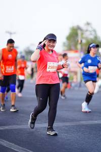 BIB: 25019, 220
                            <button type="button" onclick="openModal(11664904)" class="btn btn-primary btn-sm float-right btn-popup" data-toggle="modal" data-target=".modal-high-quality">
                        <i class="fas fa-shopping-cart"></i> Add to Cart
                    </button>
                                            <button type="button" onclick="isThisMe(11664904, true)" class="btn btn-success btn-sm float-right btn-popup btn-isme hidden" data-toggle="tooltip" data-placement="bottom" title="นี่คือรูปของคุณใช่ไหม คลิกที่นี่เพื่อเอาเข้าอัลบั้ม">
                        <i class="fas fa-plus"></i> Add to album
                    </button>
                    <button type="button" onclick="isThisMe(11664904, false)" class="btn btn-warning btn-sm float-right btn-popup btn-isnotme hidden">
                        <i class="fas fa-ban"></i> Remove from album
                    </button>