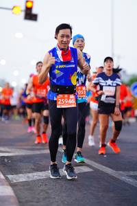 BIB: 053, 25946
                            <button type="button" onclick="openModal(11657381)" class="btn btn-primary btn-sm float-right btn-popup" data-toggle="modal" data-target=".modal-high-quality">
                        <i class="fas fa-shopping-cart"></i> Add to Cart
                    </button>
                                            <button type="button" onclick="isThisMe(11657381, true)" class="btn btn-success btn-sm float-right btn-popup btn-isme hidden" data-toggle="tooltip" data-placement="bottom" title="นี่คือรูปของคุณใช่ไหม คลิกที่นี่เพื่อเอาเข้าอัลบั้ม">
                        <i class="fas fa-plus"></i> Add to album
                    </button>
                    <button type="button" onclick="isThisMe(11657381, false)" class="btn btn-warning btn-sm float-right btn-popup btn-isnotme hidden">
                        <i class="fas fa-ban"></i> Remove from album
                    </button>