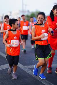 BIB: 23077, 209
                            <button type="button" onclick="openModal(11669850)" class="btn btn-primary btn-sm float-right btn-popup" data-toggle="modal" data-target=".modal-high-quality">
                        <i class="fas fa-shopping-cart"></i> Add to Cart
                    </button>
                                            <button type="button" onclick="isThisMe(11669850, true)" class="btn btn-success btn-sm float-right btn-popup btn-isme hidden" data-toggle="tooltip" data-placement="bottom" title="นี่คือรูปของคุณใช่ไหม คลิกที่นี่เพื่อเอาเข้าอัลบั้ม">
                        <i class="fas fa-plus"></i> Add to album
                    </button>
                    <button type="button" onclick="isThisMe(11669850, false)" class="btn btn-warning btn-sm float-right btn-popup btn-isnotme hidden">
                        <i class="fas fa-ban"></i> Remove from album
                    </button>