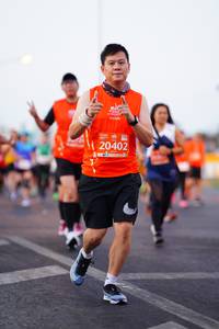 BIB: 20402
                            <button type="button" onclick="openModal(11656981)" class="btn btn-primary btn-sm float-right btn-popup" data-toggle="modal" data-target=".modal-high-quality">
                        <i class="fas fa-shopping-cart"></i> Add to Cart
                    </button>
                                            <button type="button" onclick="isThisMe(11656981, true)" class="btn btn-success btn-sm float-right btn-popup btn-isme hidden" data-toggle="tooltip" data-placement="bottom" title="นี่คือรูปของคุณใช่ไหม คลิกที่นี่เพื่อเอาเข้าอัลบั้ม">
                        <i class="fas fa-plus"></i> Add to album
                    </button>
                    <button type="button" onclick="isThisMe(11656981, false)" class="btn btn-warning btn-sm float-right btn-popup btn-isnotme hidden">
                        <i class="fas fa-ban"></i> Remove from album
                    </button>