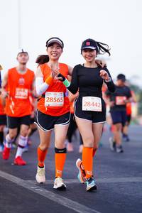BIB: 2789, 28565, 28442
                            <button type="button" onclick="openModal(11658705)" class="btn btn-primary btn-sm float-right btn-popup" data-toggle="modal" data-target=".modal-high-quality">
                        <i class="fas fa-shopping-cart"></i> Add to Cart
                    </button>
                                            <button type="button" onclick="isThisMe(11658705, true)" class="btn btn-success btn-sm float-right btn-popup btn-isme hidden" data-toggle="tooltip" data-placement="bottom" title="นี่คือรูปของคุณใช่ไหม คลิกที่นี่เพื่อเอาเข้าอัลบั้ม">
                        <i class="fas fa-plus"></i> Add to album
                    </button>
                    <button type="button" onclick="isThisMe(11658705, false)" class="btn btn-warning btn-sm float-right btn-popup btn-isnotme hidden">
                        <i class="fas fa-ban"></i> Remove from album
                    </button>