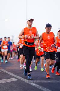 BIB: 264, 21620, 230
                            <button type="button" onclick="openModal(11657967)" class="btn btn-primary btn-sm float-right btn-popup" data-toggle="modal" data-target=".modal-high-quality">
                        <i class="fas fa-shopping-cart"></i> Add to Cart
                    </button>
                                            <button type="button" onclick="isThisMe(11657967, true)" class="btn btn-success btn-sm float-right btn-popup btn-isme hidden" data-toggle="tooltip" data-placement="bottom" title="นี่คือรูปของคุณใช่ไหม คลิกที่นี่เพื่อเอาเข้าอัลบั้ม">
                        <i class="fas fa-plus"></i> Add to album
                    </button>
                    <button type="button" onclick="isThisMe(11657967, false)" class="btn btn-warning btn-sm float-right btn-popup btn-isnotme hidden">
                        <i class="fas fa-ban"></i> Remove from album
                    </button>