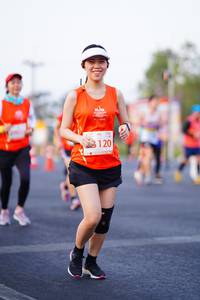 BIB: 120
                            <button type="button" onclick="openModal(11668946)" class="btn btn-primary btn-sm float-right btn-popup" data-toggle="modal" data-target=".modal-high-quality">
                        <i class="fas fa-shopping-cart"></i> Add to Cart
                    </button>
                                            <button type="button" onclick="isThisMe(11668946, true)" class="btn btn-success btn-sm float-right btn-popup btn-isme hidden" data-toggle="tooltip" data-placement="bottom" title="นี่คือรูปของคุณใช่ไหม คลิกที่นี่เพื่อเอาเข้าอัลบั้ม">
                        <i class="fas fa-plus"></i> Add to album
                    </button>
                    <button type="button" onclick="isThisMe(11668946, false)" class="btn btn-warning btn-sm float-right btn-popup btn-isnotme hidden">
                        <i class="fas fa-ban"></i> Remove from album
                    </button>