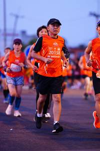 BIB: 20158
                            <button type="button" onclick="openModal(11629587)" class="btn btn-primary btn-sm float-right btn-popup" data-toggle="modal" data-target=".modal-high-quality">
                        <i class="fas fa-shopping-cart"></i> Add to Cart
                    </button>
                                            <button type="button" onclick="isThisMe(11629587, true)" class="btn btn-success btn-sm float-right btn-popup btn-isme hidden" data-toggle="tooltip" data-placement="bottom" title="นี่คือรูปของคุณใช่ไหม คลิกที่นี่เพื่อเอาเข้าอัลบั้ม">
                        <i class="fas fa-plus"></i> Add to album
                    </button>
                    <button type="button" onclick="isThisMe(11629587, false)" class="btn btn-warning btn-sm float-right btn-popup btn-isnotme hidden">
                        <i class="fas fa-ban"></i> Remove from album
                    </button>