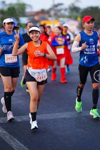 BIB: 29319, 40118, 23137
                            <button type="button" onclick="openModal(11669793)" class="btn btn-primary btn-sm float-right btn-popup" data-toggle="modal" data-target=".modal-high-quality">
                        <i class="fas fa-shopping-cart"></i> Add to Cart
                    </button>
                                            <button type="button" onclick="isThisMe(11669793, true)" class="btn btn-success btn-sm float-right btn-popup btn-isme hidden" data-toggle="tooltip" data-placement="bottom" title="นี่คือรูปของคุณใช่ไหม คลิกที่นี่เพื่อเอาเข้าอัลบั้ม">
                        <i class="fas fa-plus"></i> Add to album
                    </button>
                    <button type="button" onclick="isThisMe(11669793, false)" class="btn btn-warning btn-sm float-right btn-popup btn-isnotme hidden">
                        <i class="fas fa-ban"></i> Remove from album
                    </button>
