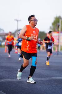 BIB: 970
                            <button type="button" onclick="openModal(11681289)" class="btn btn-primary btn-sm float-right btn-popup" data-toggle="modal" data-target=".modal-high-quality">
                        <i class="fas fa-shopping-cart"></i> Add to Cart
                    </button>
                                            <button type="button" onclick="isThisMe(11681289, true)" class="btn btn-success btn-sm float-right btn-popup btn-isme hidden" data-toggle="tooltip" data-placement="bottom" title="นี่คือรูปของคุณใช่ไหม คลิกที่นี่เพื่อเอาเข้าอัลบั้ม">
                        <i class="fas fa-plus"></i> Add to album
                    </button>
                    <button type="button" onclick="isThisMe(11681289, false)" class="btn btn-warning btn-sm float-right btn-popup btn-isnotme hidden">
                        <i class="fas fa-ban"></i> Remove from album
                    </button>