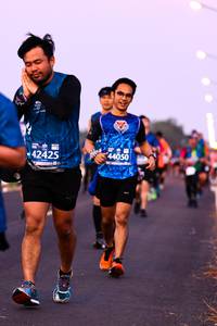 BIB: 42425, 44050
                            <button type="button" onclick="openModal(12799891)" class="btn btn-primary btn-sm float-right btn-popup" data-toggle="modal" data-target=".modal-high-quality">
                        <i class="fas fa-shopping-cart"></i> Add to Cart
                    </button>
                                            <button type="button" onclick="isThisMe(12799891, true)" class="btn btn-success btn-sm float-right btn-popup btn-isme hidden" data-toggle="tooltip" data-placement="bottom" title="นี่คือรูปของคุณใช่ไหม คลิกที่นี่เพื่อเอาเข้าอัลบั้ม">
                        <i class="fas fa-plus"></i> Add to album
                    </button>
                    <button type="button" onclick="isThisMe(12799891, false)" class="btn btn-warning btn-sm float-right btn-popup btn-isnotme hidden">
                        <i class="fas fa-ban"></i> Remove from album
                    </button>