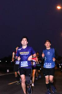 BIB: 45566, 45517, 42445
                            <button type="button" onclick="openModal(12726025)" class="btn btn-primary btn-sm float-right btn-popup" data-toggle="modal" data-target=".modal-high-quality">
                        <i class="fas fa-shopping-cart"></i> Add to Cart
                    </button>
                                            <button type="button" onclick="isThisMe(12726025, true)" class="btn btn-success btn-sm float-right btn-popup btn-isme hidden" data-toggle="tooltip" data-placement="bottom" title="นี่คือรูปของคุณใช่ไหม คลิกที่นี่เพื่อเอาเข้าอัลบั้ม">
                        <i class="fas fa-plus"></i> Add to album
                    </button>
                    <button type="button" onclick="isThisMe(12726025, false)" class="btn btn-warning btn-sm float-right btn-popup btn-isnotme hidden">
                        <i class="fas fa-ban"></i> Remove from album
                    </button>