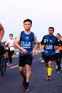 BIB: 44088, 42184, 0211
                            <button type="button" onclick="openModal(12802628)" class="btn btn-primary btn-sm float-right btn-popup" data-toggle="modal" data-target=".modal-high-quality">
                        <i class="fas fa-shopping-cart"></i> Add to Cart
                    </button>
                                            <button type="button" onclick="isThisMe(12802628, true)" class="btn btn-success btn-sm float-right btn-popup btn-isme hidden" data-toggle="tooltip" data-placement="bottom" title="นี่คือรูปของคุณใช่ไหม คลิกที่นี่เพื่อเอาเข้าอัลบั้ม">
                        <i class="fas fa-plus"></i> Add to album
                    </button>
                    <button type="button" onclick="isThisMe(12802628, false)" class="btn btn-warning btn-sm float-right btn-popup btn-isnotme hidden">
                        <i class="fas fa-ban"></i> Remove from album
                    </button>