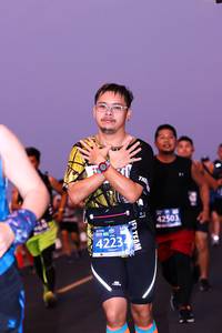 BIB: 42503, 42234
                            <button type="button" onclick="openModal(12730481)" class="btn btn-primary btn-sm float-right btn-popup" data-toggle="modal" data-target=".modal-high-quality">
                        <i class="fas fa-shopping-cart"></i> Add to Cart
                    </button>
                                            <button type="button" onclick="isThisMe(12730481, true)" class="btn btn-success btn-sm float-right btn-popup btn-isme hidden" data-toggle="tooltip" data-placement="bottom" title="นี่คือรูปของคุณใช่ไหม คลิกที่นี่เพื่อเอาเข้าอัลบั้ม">
                        <i class="fas fa-plus"></i> Add to album
                    </button>
                    <button type="button" onclick="isThisMe(12730481, false)" class="btn btn-warning btn-sm float-right btn-popup btn-isnotme hidden">
                        <i class="fas fa-ban"></i> Remove from album
                    </button>