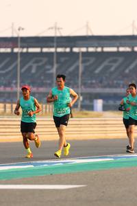 BIB: 50355
                            <button type="button" onclick="openModal(10522044)" class="btn btn-primary btn-sm float-right btn-popup" data-toggle="modal" data-target=".modal-high-quality">
                        <i class="fas fa-shopping-cart"></i> Add to Cart
                    </button>
                                            <button type="button" onclick="isThisMe(10522044, true)" class="btn btn-success btn-sm float-right btn-popup btn-isme hidden" data-toggle="tooltip" data-placement="bottom" title="นี่คือรูปของคุณใช่ไหม คลิกที่นี่เพื่อเอาเข้าอัลบั้ม">
                        <i class="fas fa-plus"></i> Add to album
                    </button>
                    <button type="button" onclick="isThisMe(10522044, false)" class="btn btn-warning btn-sm float-right btn-popup btn-isnotme hidden">
                        <i class="fas fa-ban"></i> Remove from album
                    </button>