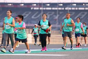 BIB: 50867, 0852, 50215, 50051
                            <button type="button" onclick="openModal(10540255)" class="btn btn-primary btn-sm float-right btn-popup" data-toggle="modal" data-target=".modal-high-quality">
                        <i class="fas fa-shopping-cart"></i> Add to Cart
                    </button>
                                            <button type="button" onclick="isThisMe(10540255, true)" class="btn btn-success btn-sm float-right btn-popup btn-isme hidden" data-toggle="tooltip" data-placement="bottom" title="นี่คือรูปของคุณใช่ไหม คลิกที่นี่เพื่อเอาเข้าอัลบั้ม">
                        <i class="fas fa-plus"></i> Add to album
                    </button>
                    <button type="button" onclick="isThisMe(10540255, false)" class="btn btn-warning btn-sm float-right btn-popup btn-isnotme hidden">
                        <i class="fas fa-ban"></i> Remove from album
                    </button>