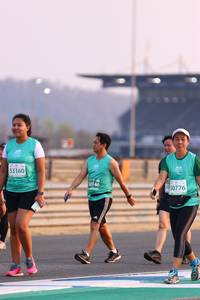 BIB: 53160, 0146, 0776
                            <button type="button" onclick="openModal(10531690)" class="btn btn-primary btn-sm float-right btn-popup" data-toggle="modal" data-target=".modal-high-quality">
                        <i class="fas fa-shopping-cart"></i> Add to Cart
                    </button>
                                            <button type="button" onclick="isThisMe(10531690, true)" class="btn btn-success btn-sm float-right btn-popup btn-isme hidden" data-toggle="tooltip" data-placement="bottom" title="นี่คือรูปของคุณใช่ไหม คลิกที่นี่เพื่อเอาเข้าอัลบั้ม">
                        <i class="fas fa-plus"></i> Add to album
                    </button>
                    <button type="button" onclick="isThisMe(10531690, false)" class="btn btn-warning btn-sm float-right btn-popup btn-isnotme hidden">
                        <i class="fas fa-ban"></i> Remove from album
                    </button>