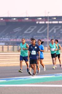 BIB: 702, 50780
                            <button type="button" onclick="openModal(10531603)" class="btn btn-primary btn-sm float-right btn-popup" data-toggle="modal" data-target=".modal-high-quality">
                        <i class="fas fa-shopping-cart"></i> Add to Cart
                    </button>
                                            <button type="button" onclick="isThisMe(10531603, true)" class="btn btn-success btn-sm float-right btn-popup btn-isme hidden" data-toggle="tooltip" data-placement="bottom" title="นี่คือรูปของคุณใช่ไหม คลิกที่นี่เพื่อเอาเข้าอัลบั้ม">
                        <i class="fas fa-plus"></i> Add to album
                    </button>
                    <button type="button" onclick="isThisMe(10531603, false)" class="btn btn-warning btn-sm float-right btn-popup btn-isnotme hidden">
                        <i class="fas fa-ban"></i> Remove from album
                    </button>