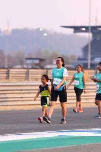 BIB: 52818
                            <button type="button" onclick="openModal(10531802)" class="btn btn-primary btn-sm float-right btn-popup" data-toggle="modal" data-target=".modal-high-quality">
                        <i class="fas fa-shopping-cart"></i> Add to Cart
                    </button>
                                            <button type="button" onclick="isThisMe(10531802, true)" class="btn btn-success btn-sm float-right btn-popup btn-isme hidden" data-toggle="tooltip" data-placement="bottom" title="นี่คือรูปของคุณใช่ไหม คลิกที่นี่เพื่อเอาเข้าอัลบั้ม">
                        <i class="fas fa-plus"></i> Add to album
                    </button>
                    <button type="button" onclick="isThisMe(10531802, false)" class="btn btn-warning btn-sm float-right btn-popup btn-isnotme hidden">
                        <i class="fas fa-ban"></i> Remove from album
                    </button>