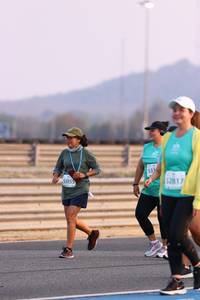 BIB: 533, 52817, 305
                            <button type="button" onclick="openModal(10529004)" class="btn btn-primary btn-sm float-right btn-popup" data-toggle="modal" data-target=".modal-high-quality">
                        <i class="fas fa-shopping-cart"></i> Add to Cart
                    </button>
                                            <button type="button" onclick="isThisMe(10529004, true)" class="btn btn-success btn-sm float-right btn-popup btn-isme hidden" data-toggle="tooltip" data-placement="bottom" title="นี่คือรูปของคุณใช่ไหม คลิกที่นี่เพื่อเอาเข้าอัลบั้ม">
                        <i class="fas fa-plus"></i> Add to album
                    </button>
                    <button type="button" onclick="isThisMe(10529004, false)" class="btn btn-warning btn-sm float-right btn-popup btn-isnotme hidden">
                        <i class="fas fa-ban"></i> Remove from album
                    </button>