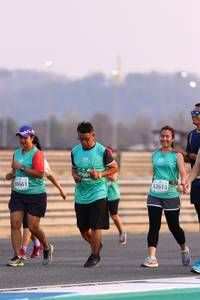 BIB: 1660, 52613, 80661
                            <button type="button" onclick="openModal(10528551)" class="btn btn-primary btn-sm float-right btn-popup" data-toggle="modal" data-target=".modal-high-quality">
                        <i class="fas fa-shopping-cart"></i> Add to Cart
                    </button>
                                            <button type="button" onclick="isThisMe(10528551, true)" class="btn btn-success btn-sm float-right btn-popup btn-isme hidden" data-toggle="tooltip" data-placement="bottom" title="นี่คือรูปของคุณใช่ไหม คลิกที่นี่เพื่อเอาเข้าอัลบั้ม">
                        <i class="fas fa-plus"></i> Add to album
                    </button>
                    <button type="button" onclick="isThisMe(10528551, false)" class="btn btn-warning btn-sm float-right btn-popup btn-isnotme hidden">
                        <i class="fas fa-ban"></i> Remove from album
                    </button>