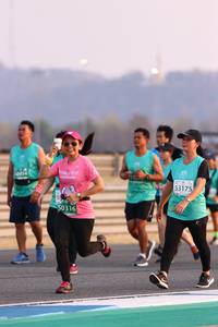 BIB: 0414, 53175, 50316
                            <button type="button" onclick="openModal(10528432)" class="btn btn-primary btn-sm float-right btn-popup" data-toggle="modal" data-target=".modal-high-quality">
                        <i class="fas fa-shopping-cart"></i> Add to Cart
                    </button>
                                            <button type="button" onclick="isThisMe(10528432, true)" class="btn btn-success btn-sm float-right btn-popup btn-isme hidden" data-toggle="tooltip" data-placement="bottom" title="นี่คือรูปของคุณใช่ไหม คลิกที่นี่เพื่อเอาเข้าอัลบั้ม">
                        <i class="fas fa-plus"></i> Add to album
                    </button>
                    <button type="button" onclick="isThisMe(10528432, false)" class="btn btn-warning btn-sm float-right btn-popup btn-isnotme hidden">
                        <i class="fas fa-ban"></i> Remove from album
                    </button>