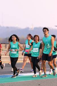 BIB: 1328, 51932, 2493, 52387
                            <button type="button" onclick="openModal(10530518)" class="btn btn-primary btn-sm float-right btn-popup" data-toggle="modal" data-target=".modal-high-quality">
                        <i class="fas fa-shopping-cart"></i> Add to Cart
                    </button>
                                            <button type="button" onclick="isThisMe(10530518, true)" class="btn btn-success btn-sm float-right btn-popup btn-isme hidden" data-toggle="tooltip" data-placement="bottom" title="นี่คือรูปของคุณใช่ไหม คลิกที่นี่เพื่อเอาเข้าอัลบั้ม">
                        <i class="fas fa-plus"></i> Add to album
                    </button>
                    <button type="button" onclick="isThisMe(10530518, false)" class="btn btn-warning btn-sm float-right btn-popup btn-isnotme hidden">
                        <i class="fas fa-ban"></i> Remove from album
                    </button>