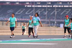 BIB: 53217, 261, 51940, 2212
                            <button type="button" onclick="openModal(10557280)" class="btn btn-primary btn-sm float-right btn-popup" data-toggle="modal" data-target=".modal-high-quality">
                        <i class="fas fa-shopping-cart"></i> Add to Cart
                    </button>
                                            <button type="button" onclick="isThisMe(10557280, true)" class="btn btn-success btn-sm float-right btn-popup btn-isme hidden" data-toggle="tooltip" data-placement="bottom" title="นี่คือรูปของคุณใช่ไหม คลิกที่นี่เพื่อเอาเข้าอัลบั้ม">
                        <i class="fas fa-plus"></i> Add to album
                    </button>
                    <button type="button" onclick="isThisMe(10557280, false)" class="btn btn-warning btn-sm float-right btn-popup btn-isnotme hidden">
                        <i class="fas fa-ban"></i> Remove from album
                    </button>