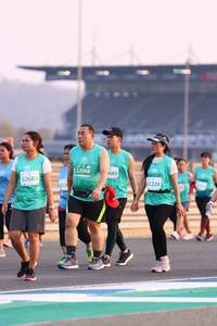 BIB: 52088, 689, 52683, 1228, 110
                            <button type="button" onclick="openModal(10532018)" class="btn btn-primary btn-sm float-right btn-popup" data-toggle="modal" data-target=".modal-high-quality">
                        <i class="fas fa-shopping-cart"></i> Add to Cart
                    </button>
                                            <button type="button" onclick="isThisMe(10532018, true)" class="btn btn-success btn-sm float-right btn-popup btn-isme hidden" data-toggle="tooltip" data-placement="bottom" title="นี่คือรูปของคุณใช่ไหม คลิกที่นี่เพื่อเอาเข้าอัลบั้ม">
                        <i class="fas fa-plus"></i> Add to album
                    </button>
                    <button type="button" onclick="isThisMe(10532018, false)" class="btn btn-warning btn-sm float-right btn-popup btn-isnotme hidden">
                        <i class="fas fa-ban"></i> Remove from album
                    </button>