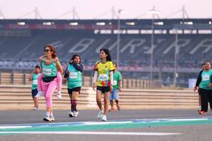 BIB: 0669, 1140, 53254, 50628
                            <button type="button" onclick="openModal(10564329)" class="btn btn-primary btn-sm float-right btn-popup" data-toggle="modal" data-target=".modal-high-quality">
                        <i class="fas fa-shopping-cart"></i> Add to Cart
                    </button>
                                            <button type="button" onclick="isThisMe(10564329, true)" class="btn btn-success btn-sm float-right btn-popup btn-isme hidden" data-toggle="tooltip" data-placement="bottom" title="นี่คือรูปของคุณใช่ไหม คลิกที่นี่เพื่อเอาเข้าอัลบั้ม">
                        <i class="fas fa-plus"></i> Add to album
                    </button>
                    <button type="button" onclick="isThisMe(10564329, false)" class="btn btn-warning btn-sm float-right btn-popup btn-isnotme hidden">
                        <i class="fas fa-ban"></i> Remove from album
                    </button>