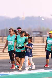 BIB: 53063, 53312, 50258
                            <button type="button" onclick="openModal(10532637)" class="btn btn-primary btn-sm float-right btn-popup" data-toggle="modal" data-target=".modal-high-quality">
                        <i class="fas fa-shopping-cart"></i> Add to Cart
                    </button>
                                            <button type="button" onclick="isThisMe(10532637, true)" class="btn btn-success btn-sm float-right btn-popup btn-isme hidden" data-toggle="tooltip" data-placement="bottom" title="นี่คือรูปของคุณใช่ไหม คลิกที่นี่เพื่อเอาเข้าอัลบั้ม">
                        <i class="fas fa-plus"></i> Add to album
                    </button>
                    <button type="button" onclick="isThisMe(10532637, false)" class="btn btn-warning btn-sm float-right btn-popup btn-isnotme hidden">
                        <i class="fas fa-ban"></i> Remove from album
                    </button>