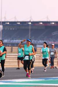 BIB: 1119
                            <button type="button" onclick="openModal(10537811)" class="btn btn-primary btn-sm float-right btn-popup" data-toggle="modal" data-target=".modal-high-quality">
                        <i class="fas fa-shopping-cart"></i> Add to Cart
                    </button>
                                            <button type="button" onclick="isThisMe(10537811, true)" class="btn btn-success btn-sm float-right btn-popup btn-isme hidden" data-toggle="tooltip" data-placement="bottom" title="นี่คือรูปของคุณใช่ไหม คลิกที่นี่เพื่อเอาเข้าอัลบั้ม">
                        <i class="fas fa-plus"></i> Add to album
                    </button>
                    <button type="button" onclick="isThisMe(10537811, false)" class="btn btn-warning btn-sm float-right btn-popup btn-isnotme hidden">
                        <i class="fas fa-ban"></i> Remove from album
                    </button>