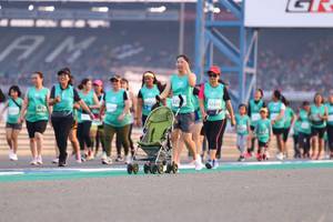 BIB: 523, 52470, 70753
                            <button type="button" onclick="openModal(10540306)" class="btn btn-primary btn-sm float-right btn-popup" data-toggle="modal" data-target=".modal-high-quality">
                        <i class="fas fa-shopping-cart"></i> Add to Cart
                    </button>
                                            <button type="button" onclick="isThisMe(10540306, true)" class="btn btn-success btn-sm float-right btn-popup btn-isme hidden" data-toggle="tooltip" data-placement="bottom" title="นี่คือรูปของคุณใช่ไหม คลิกที่นี่เพื่อเอาเข้าอัลบั้ม">
                        <i class="fas fa-plus"></i> Add to album
                    </button>
                    <button type="button" onclick="isThisMe(10540306, false)" class="btn btn-warning btn-sm float-right btn-popup btn-isnotme hidden">
                        <i class="fas fa-ban"></i> Remove from album
                    </button>