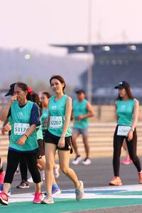 BIB: 52207, 53174, 52409
                            <button type="button" onclick="openModal(10531555)" class="btn btn-primary btn-sm float-right btn-popup" data-toggle="modal" data-target=".modal-high-quality">
                        <i class="fas fa-shopping-cart"></i> Add to Cart
                    </button>
                                            <button type="button" onclick="isThisMe(10531555, true)" class="btn btn-success btn-sm float-right btn-popup btn-isme hidden" data-toggle="tooltip" data-placement="bottom" title="นี่คือรูปของคุณใช่ไหม คลิกที่นี่เพื่อเอาเข้าอัลบั้ม">
                        <i class="fas fa-plus"></i> Add to album
                    </button>
                    <button type="button" onclick="isThisMe(10531555, false)" class="btn btn-warning btn-sm float-right btn-popup btn-isnotme hidden">
                        <i class="fas fa-ban"></i> Remove from album
                    </button>