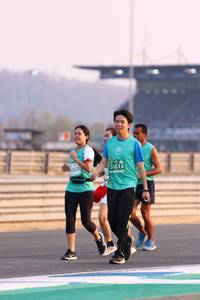 BIB: 51613, 2630
                            <button type="button" onclick="openModal(10531257)" class="btn btn-primary btn-sm float-right btn-popup" data-toggle="modal" data-target=".modal-high-quality">
                        <i class="fas fa-shopping-cart"></i> Add to Cart
                    </button>
                                            <button type="button" onclick="isThisMe(10531257, true)" class="btn btn-success btn-sm float-right btn-popup btn-isme hidden" data-toggle="tooltip" data-placement="bottom" title="นี่คือรูปของคุณใช่ไหม คลิกที่นี่เพื่อเอาเข้าอัลบั้ม">
                        <i class="fas fa-plus"></i> Add to album
                    </button>
                    <button type="button" onclick="isThisMe(10531257, false)" class="btn btn-warning btn-sm float-right btn-popup btn-isnotme hidden">
                        <i class="fas fa-ban"></i> Remove from album
                    </button>