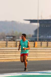 BIB: 70285
                            <button type="button" onclick="openModal(10524734)" class="btn btn-primary btn-sm float-right btn-popup" data-toggle="modal" data-target=".modal-high-quality">
                        <i class="fas fa-shopping-cart"></i> Add to Cart
                    </button>
                                            <button type="button" onclick="isThisMe(10524734, true)" class="btn btn-success btn-sm float-right btn-popup btn-isme hidden" data-toggle="tooltip" data-placement="bottom" title="นี่คือรูปของคุณใช่ไหม คลิกที่นี่เพื่อเอาเข้าอัลบั้ม">
                        <i class="fas fa-plus"></i> Add to album
                    </button>
                    <button type="button" onclick="isThisMe(10524734, false)" class="btn btn-warning btn-sm float-right btn-popup btn-isnotme hidden">
                        <i class="fas fa-ban"></i> Remove from album
                    </button>