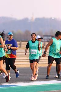 BIB: 5048, 52932, 1980
                            <button type="button" onclick="openModal(10527775)" class="btn btn-primary btn-sm float-right btn-popup" data-toggle="modal" data-target=".modal-high-quality">
                        <i class="fas fa-shopping-cart"></i> Add to Cart
                    </button>
                                            <button type="button" onclick="isThisMe(10527775, true)" class="btn btn-success btn-sm float-right btn-popup btn-isme hidden" data-toggle="tooltip" data-placement="bottom" title="นี่คือรูปของคุณใช่ไหม คลิกที่นี่เพื่อเอาเข้าอัลบั้ม">
                        <i class="fas fa-plus"></i> Add to album
                    </button>
                    <button type="button" onclick="isThisMe(10527775, false)" class="btn btn-warning btn-sm float-right btn-popup btn-isnotme hidden">
                        <i class="fas fa-ban"></i> Remove from album
                    </button>