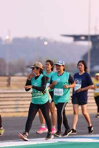 BIB: 0985, 53321, 51590
                            <button type="button" onclick="openModal(10528596)" class="btn btn-primary btn-sm float-right btn-popup" data-toggle="modal" data-target=".modal-high-quality">
                        <i class="fas fa-shopping-cart"></i> Add to Cart
                    </button>
                                            <button type="button" onclick="isThisMe(10528596, true)" class="btn btn-success btn-sm float-right btn-popup btn-isme hidden" data-toggle="tooltip" data-placement="bottom" title="นี่คือรูปของคุณใช่ไหม คลิกที่นี่เพื่อเอาเข้าอัลบั้ม">
                        <i class="fas fa-plus"></i> Add to album
                    </button>
                    <button type="button" onclick="isThisMe(10528596, false)" class="btn btn-warning btn-sm float-right btn-popup btn-isnotme hidden">
                        <i class="fas fa-ban"></i> Remove from album
                    </button>