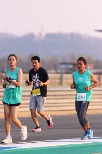 BIB: 3454, 52762
                            <button type="button" onclick="openModal(10532132)" class="btn btn-primary btn-sm float-right btn-popup" data-toggle="modal" data-target=".modal-high-quality">
                        <i class="fas fa-shopping-cart"></i> Add to Cart
                    </button>
                                            <button type="button" onclick="isThisMe(10532132, true)" class="btn btn-success btn-sm float-right btn-popup btn-isme hidden" data-toggle="tooltip" data-placement="bottom" title="นี่คือรูปของคุณใช่ไหม คลิกที่นี่เพื่อเอาเข้าอัลบั้ม">
                        <i class="fas fa-plus"></i> Add to album
                    </button>
                    <button type="button" onclick="isThisMe(10532132, false)" class="btn btn-warning btn-sm float-right btn-popup btn-isnotme hidden">
                        <i class="fas fa-ban"></i> Remove from album
                    </button>