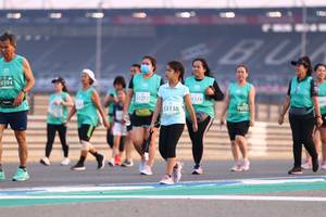 BIB: 50394, 1272, 1324, 53138, 7075
                            <button type="button" onclick="openModal(10535496)" class="btn btn-primary btn-sm float-right btn-popup" data-toggle="modal" data-target=".modal-high-quality">
                        <i class="fas fa-shopping-cart"></i> Add to Cart
                    </button>
                                            <button type="button" onclick="isThisMe(10535496, true)" class="btn btn-success btn-sm float-right btn-popup btn-isme hidden" data-toggle="tooltip" data-placement="bottom" title="นี่คือรูปของคุณใช่ไหม คลิกที่นี่เพื่อเอาเข้าอัลบั้ม">
                        <i class="fas fa-plus"></i> Add to album
                    </button>
                    <button type="button" onclick="isThisMe(10535496, false)" class="btn btn-warning btn-sm float-right btn-popup btn-isnotme hidden">
                        <i class="fas fa-ban"></i> Remove from album
                    </button>