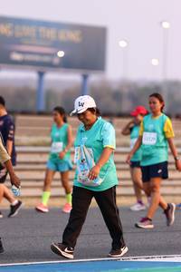 BIB: 53129
                            <button type="button" onclick="openModal(10538860)" class="btn btn-primary btn-sm float-right btn-popup" data-toggle="modal" data-target=".modal-high-quality">
                        <i class="fas fa-shopping-cart"></i> Add to Cart
                    </button>
                                            <button type="button" onclick="isThisMe(10538860, true)" class="btn btn-success btn-sm float-right btn-popup btn-isme hidden" data-toggle="tooltip" data-placement="bottom" title="นี่คือรูปของคุณใช่ไหม คลิกที่นี่เพื่อเอาเข้าอัลบั้ม">
                        <i class="fas fa-plus"></i> Add to album
                    </button>
                    <button type="button" onclick="isThisMe(10538860, false)" class="btn btn-warning btn-sm float-right btn-popup btn-isnotme hidden">
                        <i class="fas fa-ban"></i> Remove from album
                    </button>