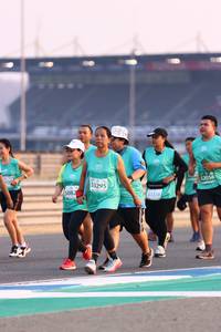 BIB: 2058, 53295, 5082, 1338
                            <button type="button" onclick="openModal(10532783)" class="btn btn-primary btn-sm float-right btn-popup" data-toggle="modal" data-target=".modal-high-quality">
                        <i class="fas fa-shopping-cart"></i> Add to Cart
                    </button>
                                            <button type="button" onclick="isThisMe(10532783, true)" class="btn btn-success btn-sm float-right btn-popup btn-isme hidden" data-toggle="tooltip" data-placement="bottom" title="นี่คือรูปของคุณใช่ไหม คลิกที่นี่เพื่อเอาเข้าอัลบั้ม">
                        <i class="fas fa-plus"></i> Add to album
                    </button>
                    <button type="button" onclick="isThisMe(10532783, false)" class="btn btn-warning btn-sm float-right btn-popup btn-isnotme hidden">
                        <i class="fas fa-ban"></i> Remove from album
                    </button>