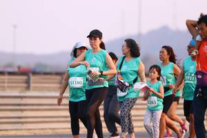 BIB: 51931, 51180, 2263
                            <button type="button" onclick="openModal(10541041)" class="btn btn-primary btn-sm float-right btn-popup" data-toggle="modal" data-target=".modal-high-quality">
                        <i class="fas fa-shopping-cart"></i> Add to Cart
                    </button>
                                            <button type="button" onclick="isThisMe(10541041, true)" class="btn btn-success btn-sm float-right btn-popup btn-isme hidden" data-toggle="tooltip" data-placement="bottom" title="นี่คือรูปของคุณใช่ไหม คลิกที่นี่เพื่อเอาเข้าอัลบั้ม">
                        <i class="fas fa-plus"></i> Add to album
                    </button>
                    <button type="button" onclick="isThisMe(10541041, false)" class="btn btn-warning btn-sm float-right btn-popup btn-isnotme hidden">
                        <i class="fas fa-ban"></i> Remove from album
                    </button>