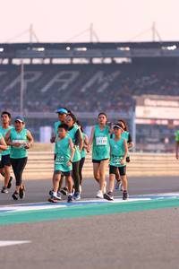 BIB: 53110, 1659
                            <button type="button" onclick="openModal(10531721)" class="btn btn-primary btn-sm float-right btn-popup" data-toggle="modal" data-target=".modal-high-quality">
                        <i class="fas fa-shopping-cart"></i> Add to Cart
                    </button>
                                            <button type="button" onclick="isThisMe(10531721, true)" class="btn btn-success btn-sm float-right btn-popup btn-isme hidden" data-toggle="tooltip" data-placement="bottom" title="นี่คือรูปของคุณใช่ไหม คลิกที่นี่เพื่อเอาเข้าอัลบั้ม">
                        <i class="fas fa-plus"></i> Add to album
                    </button>
                    <button type="button" onclick="isThisMe(10531721, false)" class="btn btn-warning btn-sm float-right btn-popup btn-isnotme hidden">
                        <i class="fas fa-ban"></i> Remove from album
                    </button>