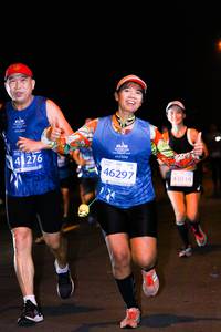 BIB: 276, 46297, 43016
                            <button type="button" onclick="openModal(12875797)" class="btn btn-primary btn-sm float-right btn-popup" data-toggle="modal" data-target=".modal-high-quality">
                        <i class="fas fa-shopping-cart"></i> Add to Cart
                    </button>
                                            <button type="button" onclick="isThisMe(12875797, true)" class="btn btn-success btn-sm float-right btn-popup btn-isme hidden" data-toggle="tooltip" data-placement="bottom" title="นี่คือรูปของคุณใช่ไหม คลิกที่นี่เพื่อเอาเข้าอัลบั้ม">
                        <i class="fas fa-plus"></i> Add to album
                    </button>
                    <button type="button" onclick="isThisMe(12875797, false)" class="btn btn-warning btn-sm float-right btn-popup btn-isnotme hidden">
                        <i class="fas fa-ban"></i> Remove from album
                    </button>