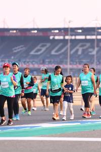 BIB: 50897, 397, 53312, 50258
                            <button type="button" onclick="openModal(10532907)" class="btn btn-primary btn-sm float-right btn-popup" data-toggle="modal" data-target=".modal-high-quality">
                        <i class="fas fa-shopping-cart"></i> Add to Cart
                    </button>
                                            <button type="button" onclick="isThisMe(10532907, true)" class="btn btn-success btn-sm float-right btn-popup btn-isme hidden" data-toggle="tooltip" data-placement="bottom" title="นี่คือรูปของคุณใช่ไหม คลิกที่นี่เพื่อเอาเข้าอัลบั้ม">
                        <i class="fas fa-plus"></i> Add to album
                    </button>
                    <button type="button" onclick="isThisMe(10532907, false)" class="btn btn-warning btn-sm float-right btn-popup btn-isnotme hidden">
                        <i class="fas fa-ban"></i> Remove from album
                    </button>