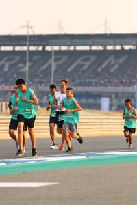 BIB: 5032, 50082
                            <button type="button" onclick="openModal(10522106)" class="btn btn-primary btn-sm float-right btn-popup" data-toggle="modal" data-target=".modal-high-quality">
                        <i class="fas fa-shopping-cart"></i> Add to Cart
                    </button>
                                            <button type="button" onclick="isThisMe(10522106, true)" class="btn btn-success btn-sm float-right btn-popup btn-isme hidden" data-toggle="tooltip" data-placement="bottom" title="นี่คือรูปของคุณใช่ไหม คลิกที่นี่เพื่อเอาเข้าอัลบั้ม">
                        <i class="fas fa-plus"></i> Add to album
                    </button>
                    <button type="button" onclick="isThisMe(10522106, false)" class="btn btn-warning btn-sm float-right btn-popup btn-isnotme hidden">
                        <i class="fas fa-ban"></i> Remove from album
                    </button>