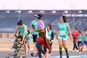 BIB: 52406
                            <button type="button" onclick="openModal(10549372)" class="btn btn-primary btn-sm float-right btn-popup" data-toggle="modal" data-target=".modal-high-quality">
                        <i class="fas fa-shopping-cart"></i> Add to Cart
                    </button>
                                            <button type="button" onclick="isThisMe(10549372, true)" class="btn btn-success btn-sm float-right btn-popup btn-isme hidden" data-toggle="tooltip" data-placement="bottom" title="นี่คือรูปของคุณใช่ไหม คลิกที่นี่เพื่อเอาเข้าอัลบั้ม">
                        <i class="fas fa-plus"></i> Add to album
                    </button>
                    <button type="button" onclick="isThisMe(10549372, false)" class="btn btn-warning btn-sm float-right btn-popup btn-isnotme hidden">
                        <i class="fas fa-ban"></i> Remove from album
                    </button>