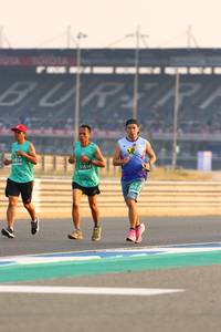 BIB: 1854, 51818, 503
                            <button type="button" onclick="openModal(10522777)" class="btn btn-primary btn-sm float-right btn-popup" data-toggle="modal" data-target=".modal-high-quality">
                        <i class="fas fa-shopping-cart"></i> Add to Cart
                    </button>
                                            <button type="button" onclick="isThisMe(10522777, true)" class="btn btn-success btn-sm float-right btn-popup btn-isme hidden" data-toggle="tooltip" data-placement="bottom" title="นี่คือรูปของคุณใช่ไหม คลิกที่นี่เพื่อเอาเข้าอัลบั้ม">
                        <i class="fas fa-plus"></i> Add to album
                    </button>
                    <button type="button" onclick="isThisMe(10522777, false)" class="btn btn-warning btn-sm float-right btn-popup btn-isnotme hidden">
                        <i class="fas fa-ban"></i> Remove from album
                    </button>