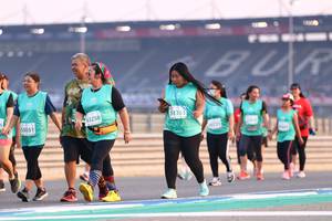 BIB: 1353, 53258, 53051
                            <button type="button" onclick="openModal(10539515)" class="btn btn-primary btn-sm float-right btn-popup" data-toggle="modal" data-target=".modal-high-quality">
                        <i class="fas fa-shopping-cart"></i> Add to Cart
                    </button>
                                            <button type="button" onclick="isThisMe(10539515, true)" class="btn btn-success btn-sm float-right btn-popup btn-isme hidden" data-toggle="tooltip" data-placement="bottom" title="นี่คือรูปของคุณใช่ไหม คลิกที่นี่เพื่อเอาเข้าอัลบั้ม">
                        <i class="fas fa-plus"></i> Add to album
                    </button>
                    <button type="button" onclick="isThisMe(10539515, false)" class="btn btn-warning btn-sm float-right btn-popup btn-isnotme hidden">
                        <i class="fas fa-ban"></i> Remove from album
                    </button>